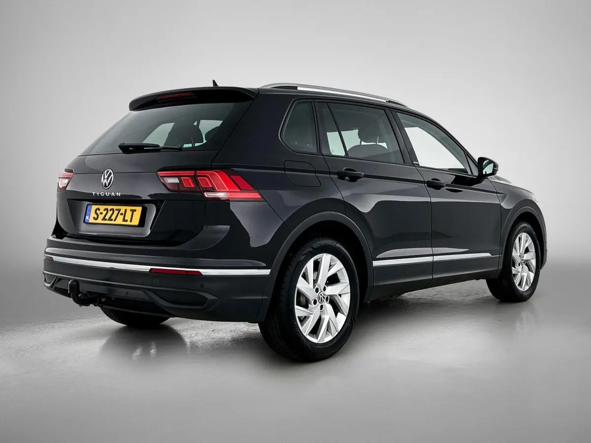 1.5 TSI Life Business | Trekhaak | Elektrische achterklep | Parkeersensoren V+A | Climatecontrol |