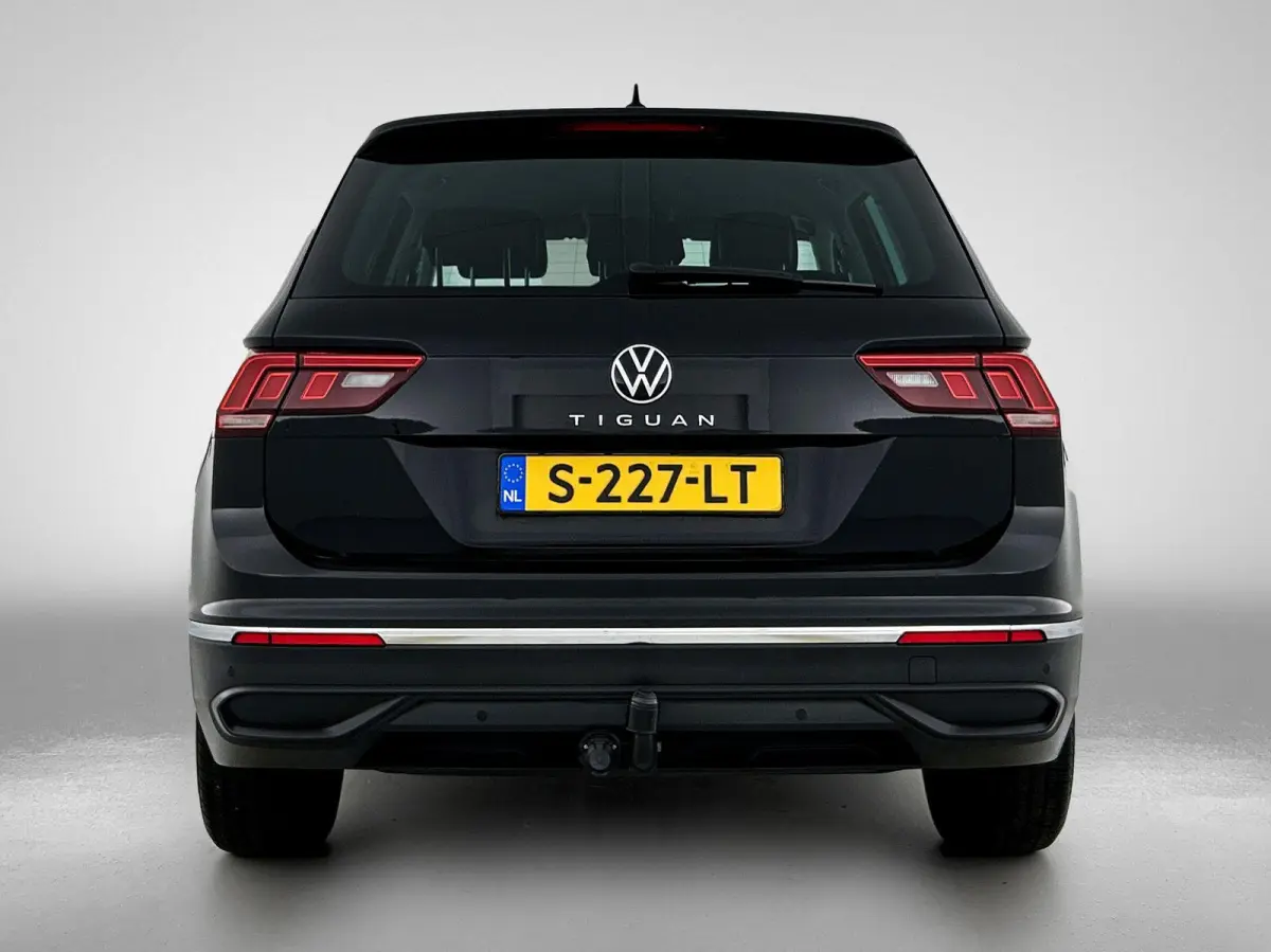 1.5 TSI Life Business | Trekhaak | Elektrische achterklep | Parkeersensoren V+A | Climatecontrol |