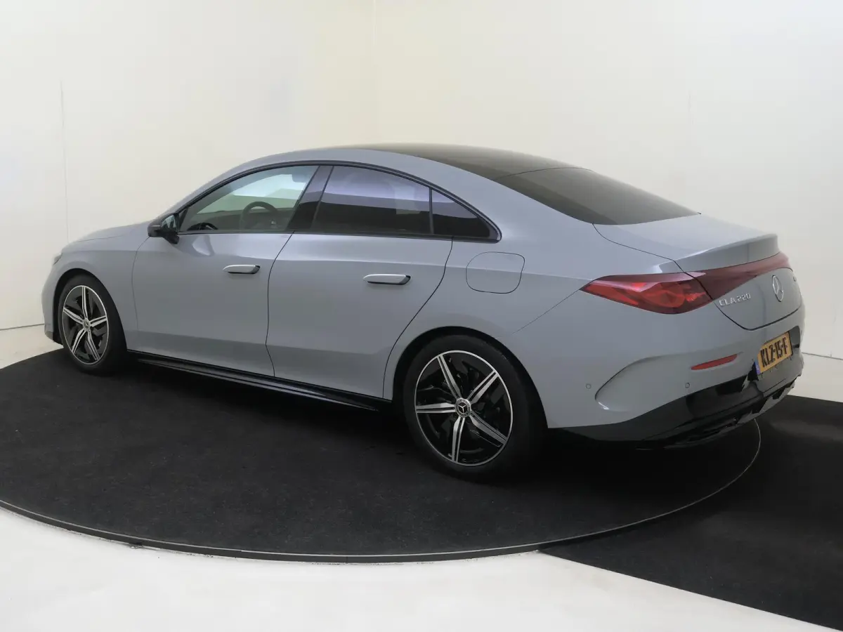 220 4 MATIC Business Solution AMG / Nightpakket/ Trekhaak/ Carplay/ Memorypakket/ Sportstoelen