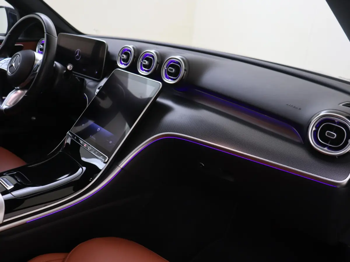 200 Launch Edition Luxury Line / Panoramadak/ Memory/ Sfeerverlichting/