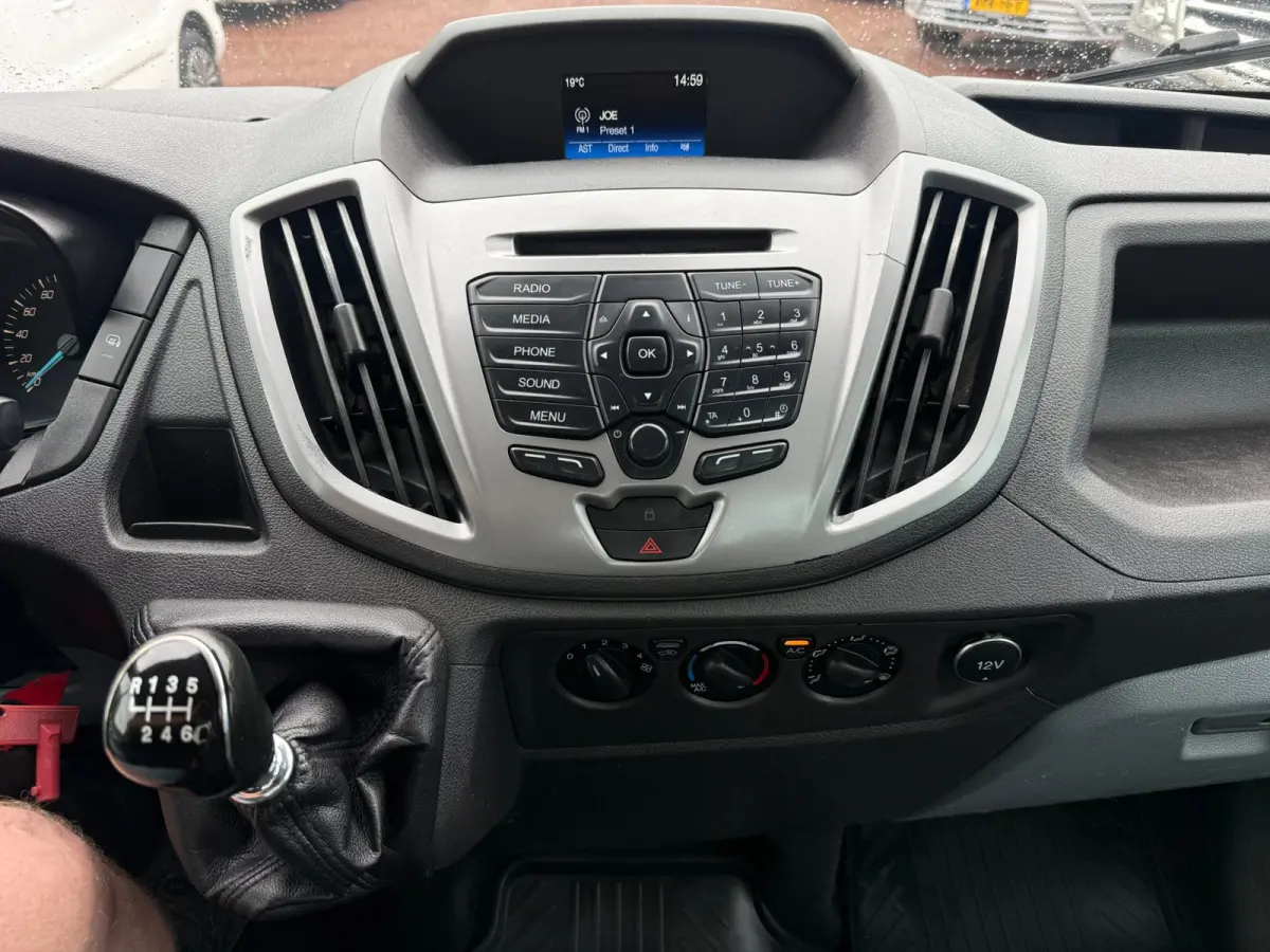 350 2.0 TDCI EURO 6 N1 Kipper 410x215 Open Laadbak