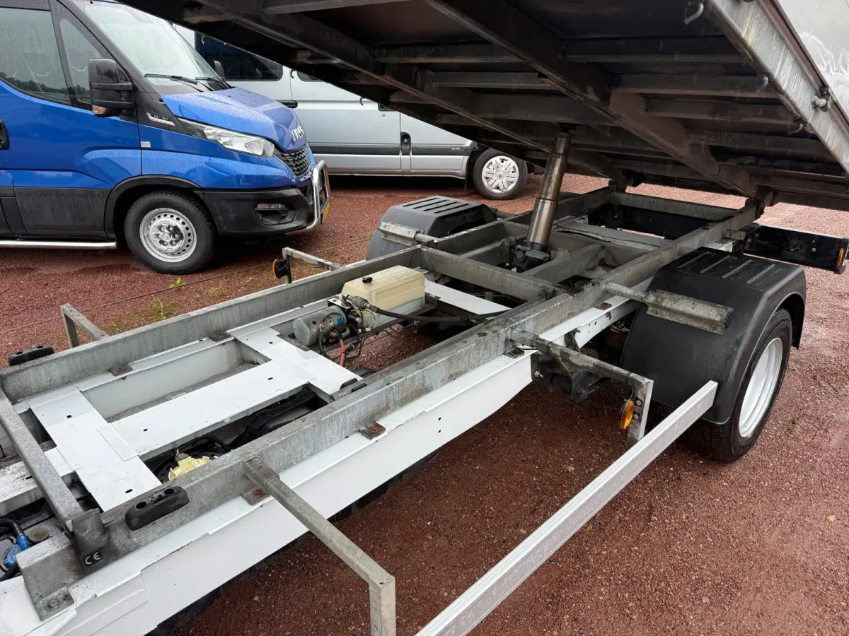350 2.0 TDCI EURO 6 N1 Kipper 410x215 Open Laadbak