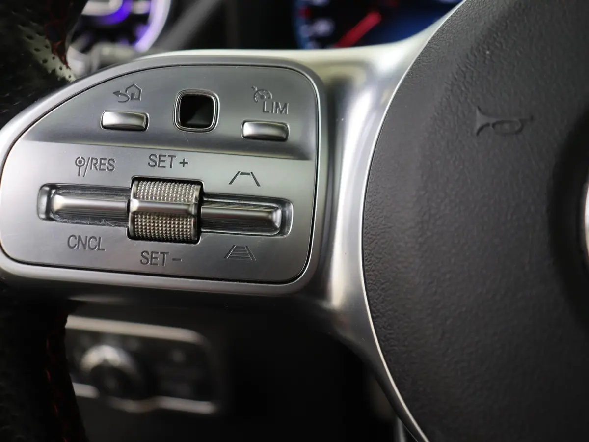 250 Business Solution AMG 67 kWh / Burmester / Headup-Display / 360Graden-Camera / Panaromadak / Memory-Stoelen /