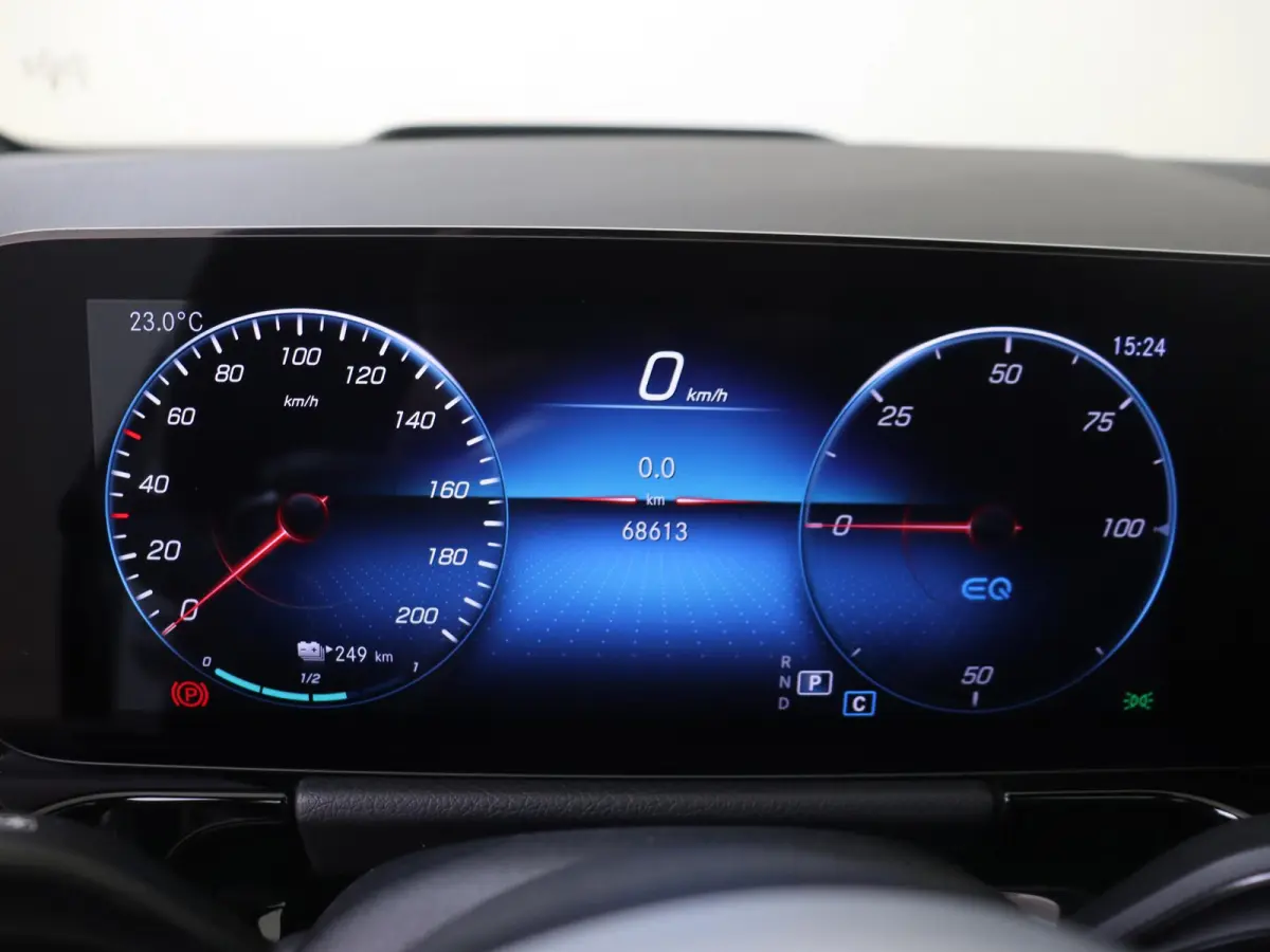 250 Business Solution AMG 67 kWh / Burmester / Headup-Display / 360Graden-Camera / Panaromadak / Memory-Stoelen /