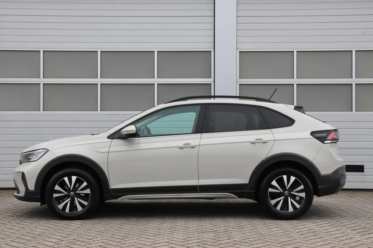 1.0 TSI 95pk Life Edition | App Connect | Stoelverwarming | Achteruitrijcamera | Airco