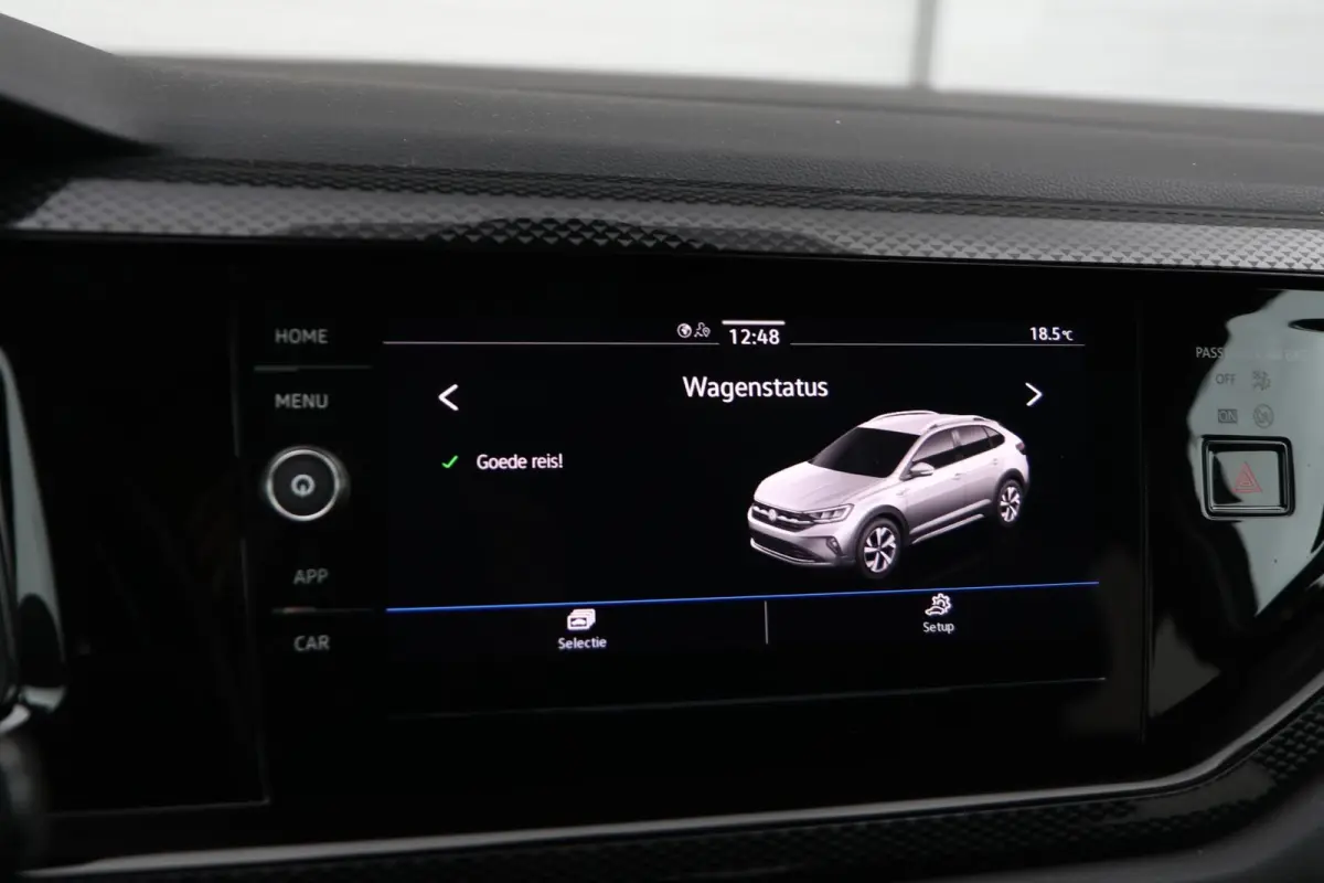 1.0 TSI 95pk Life Edition | App Connect | Stoelverwarming | Achteruitrijcamera | Airco