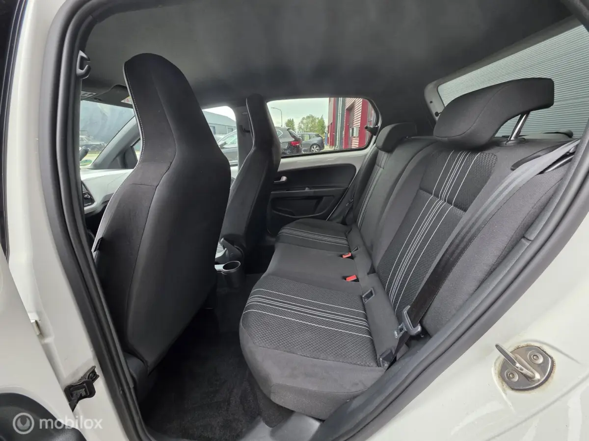 / VOL opties /36.8KW accu / 1e eigenaar