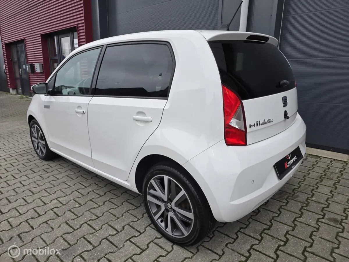 / VOL opties /36.8KW accu / 1e eigenaar