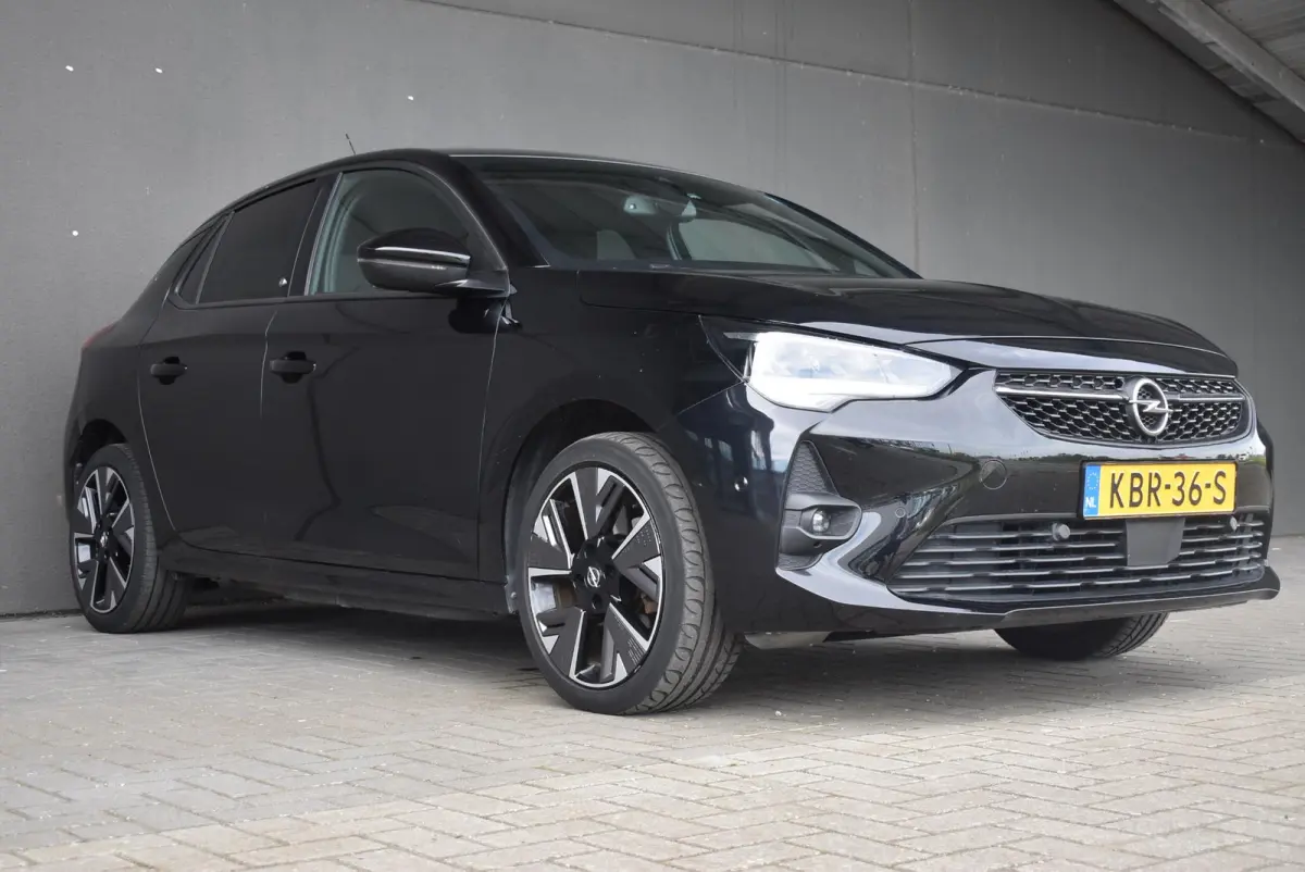 GS Line 50 kWh | Camera | Apple Carplay/Android Auto | 17" Lichtmetalen velgen