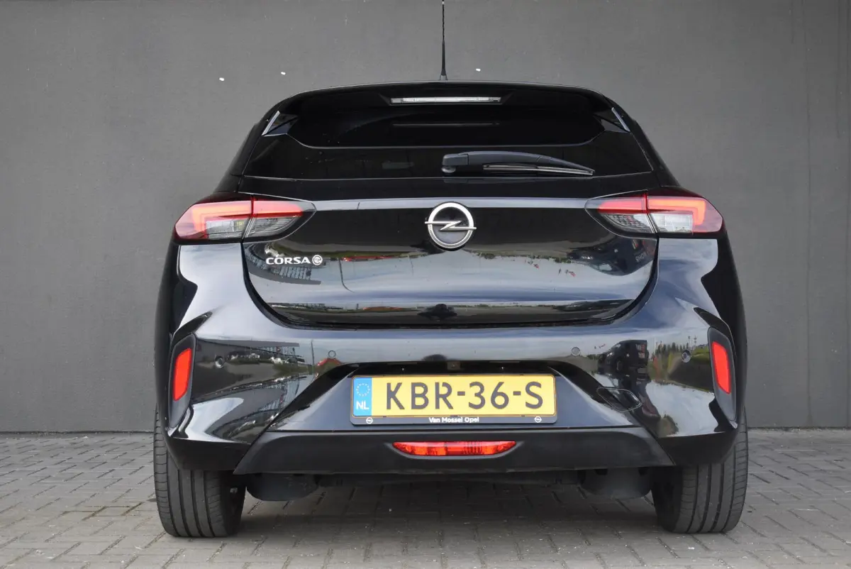 GS Line 50 kWh | Camera | Apple Carplay/Android Auto | 17" Lichtmetalen velgen