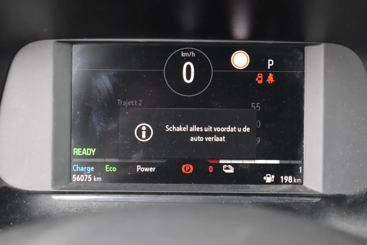 GS Line 50 kWh | Camera | Apple Carplay/Android Auto | 17" Lichtmetalen velgen | SOH 91%