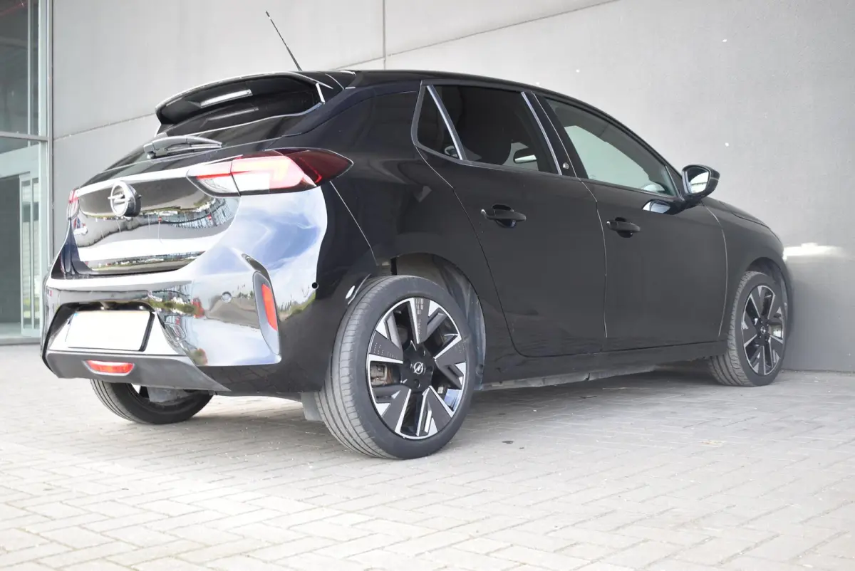 GS Line 50 kWh | Camera | Apple Carplay/Android Auto | 17" Lichtmetalen velgen