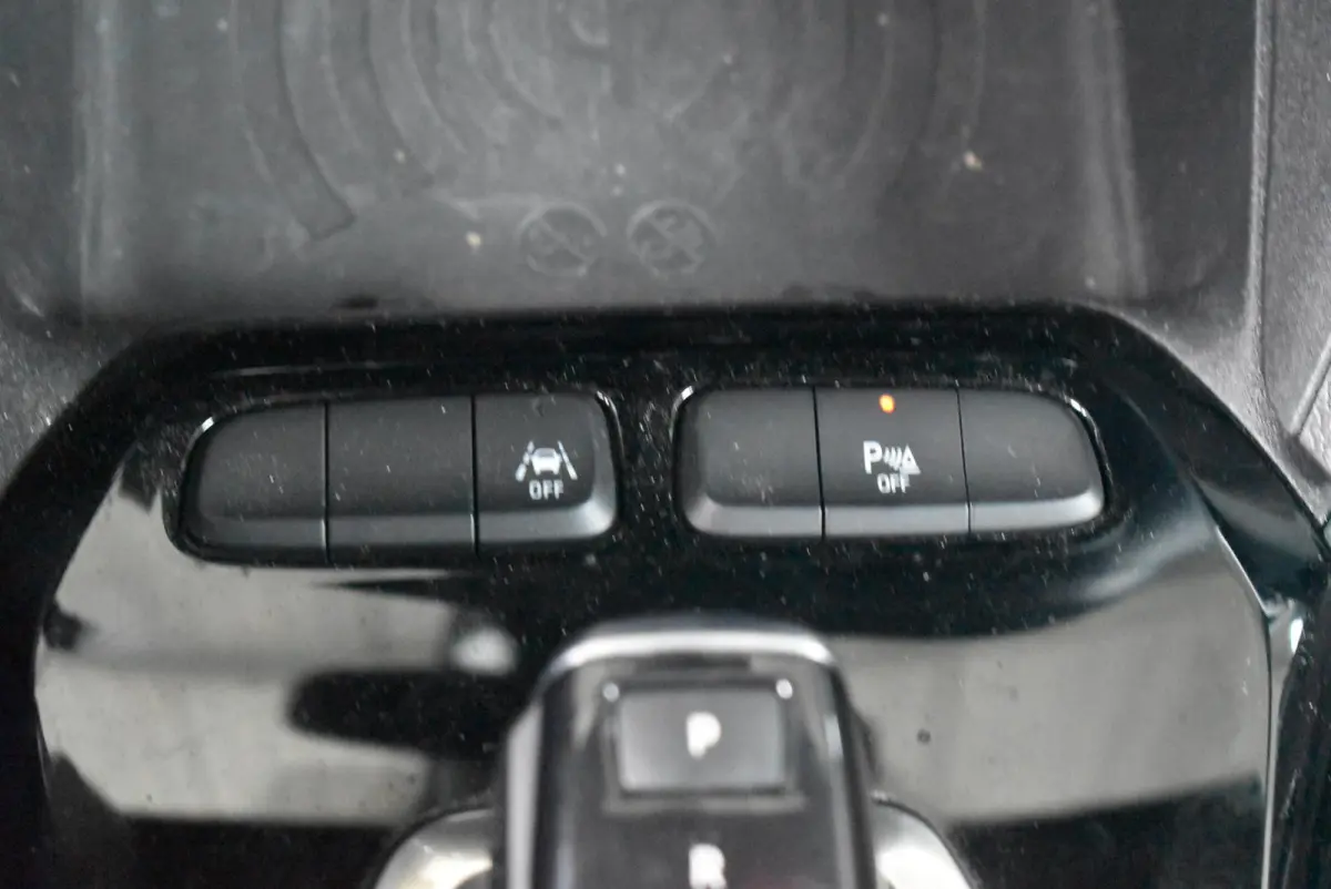 GS Line 50 kWh | Camera | Apple Carplay/Android Auto | 17" Lichtmetalen velgen | SOH 91%