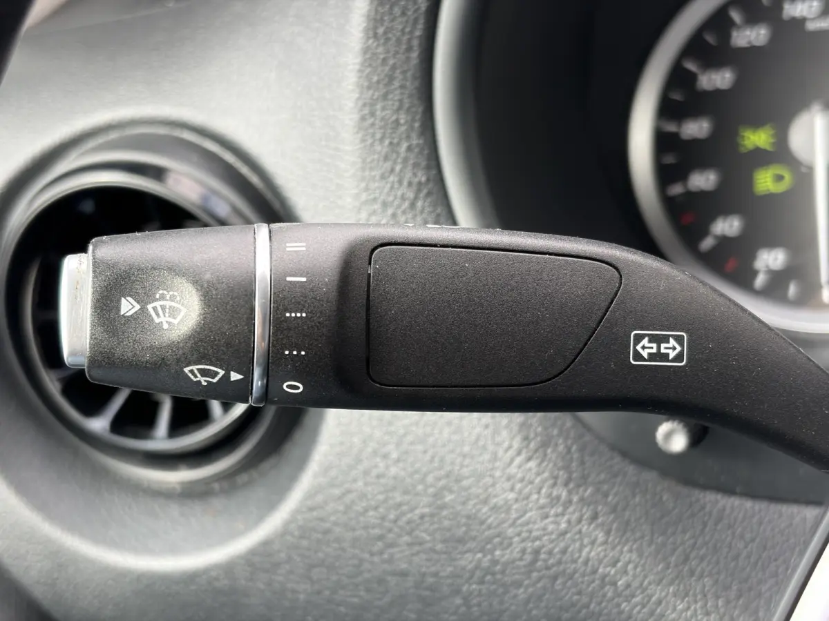 114 CDI*NAVI*ECC*CAM*CRUISE*HAAK*TEL*LEER*LMV*