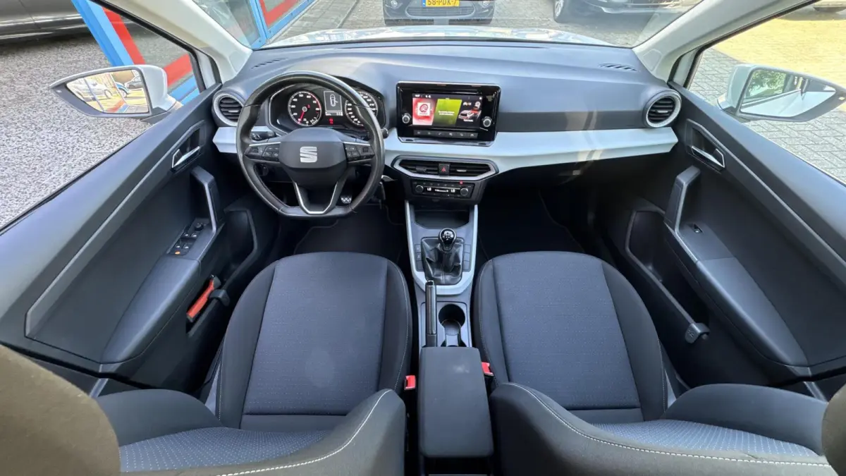 1.0 TSI Style Business Intense