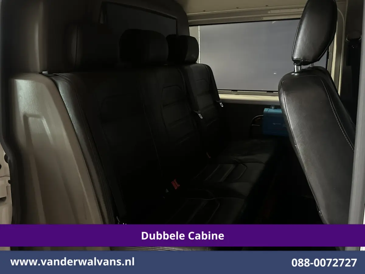 2.0 TDI 150pk 4Motion L2H1 Dubbele Cabine Euro6 Airco | 5-Zits | Apple Carplay | Cruisecontrol | Omvormer Android Auto, 2500kg Trekhaak, Leder, Parkeersensoren, Achterklep