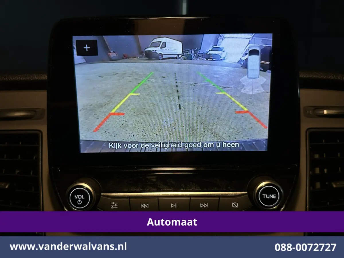 2.0 TDCI 130pk Automaat L2H1 Euro6 Airco | 2x zijdeur | Camera | LED | Apple Carplay | Cruisecontrol Verwarmde voorruit, LM velgen, Parkeersensoren, Bijrijdersbank