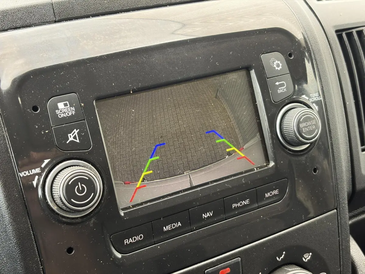 2.2D 165 L3H2 Edition*NAVI*CAM*CRUISE*A/C*3P