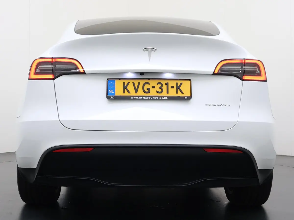 Long Range AWD 75 kWh VAN:42.900,- VOOR:39.877,- UW HERFSTVOORDEEL:3.023,- SOH 94,8% | TESLA FABRIEKSGARANTIE TOT 2028 OF 80.000KM! | FABRIEKSGARANTIE OP ACCU & AANDRIJFLIJN TOT 2032 OF 192.