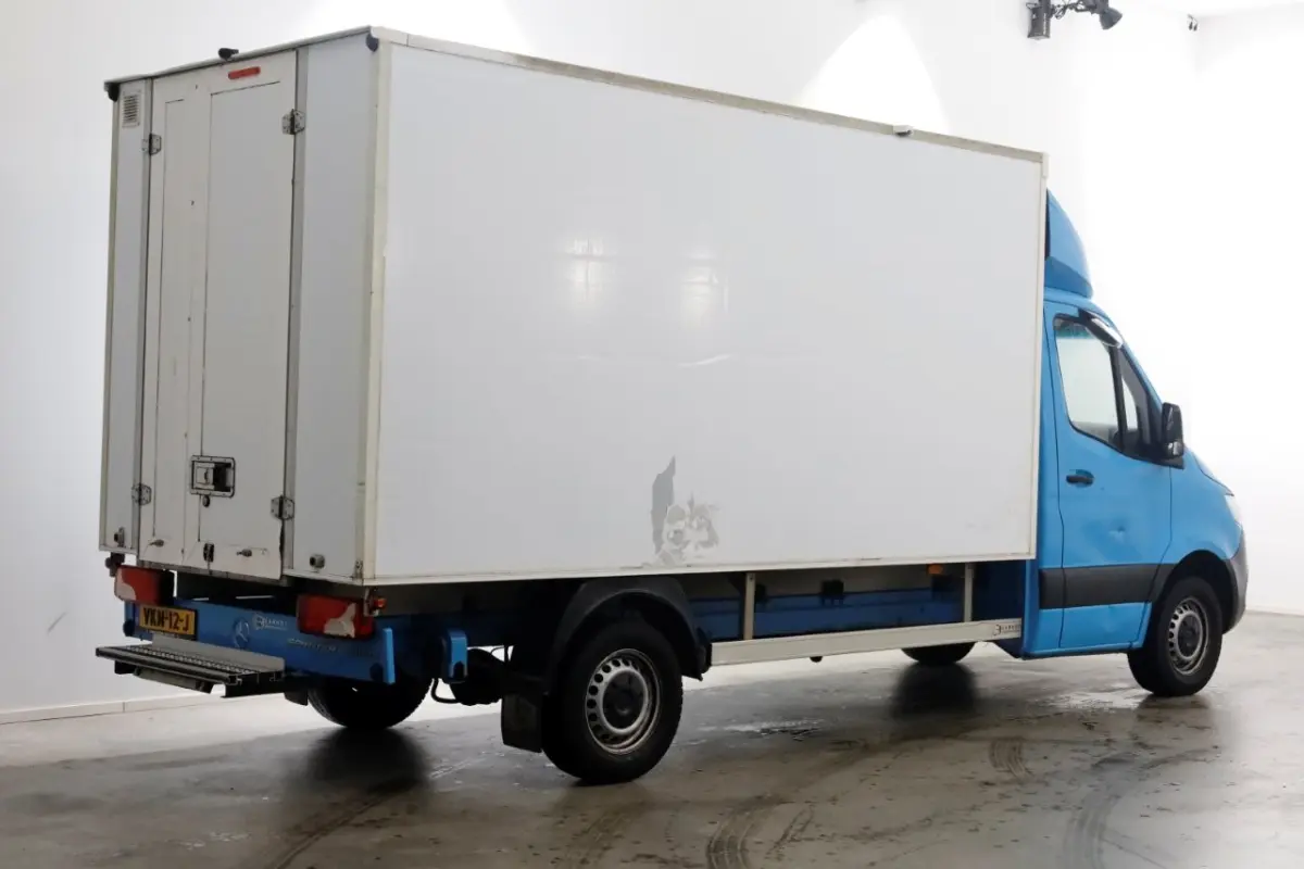 311 CDI 115pk E6 RWD Bakwagen met achterdeuren 2-Persoons 05-2021