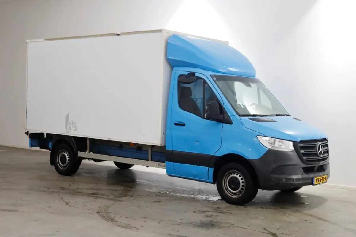 311 CDI 115pk E6 RWD Bakwagen met achterdeuren 2-Persoons 05-2021