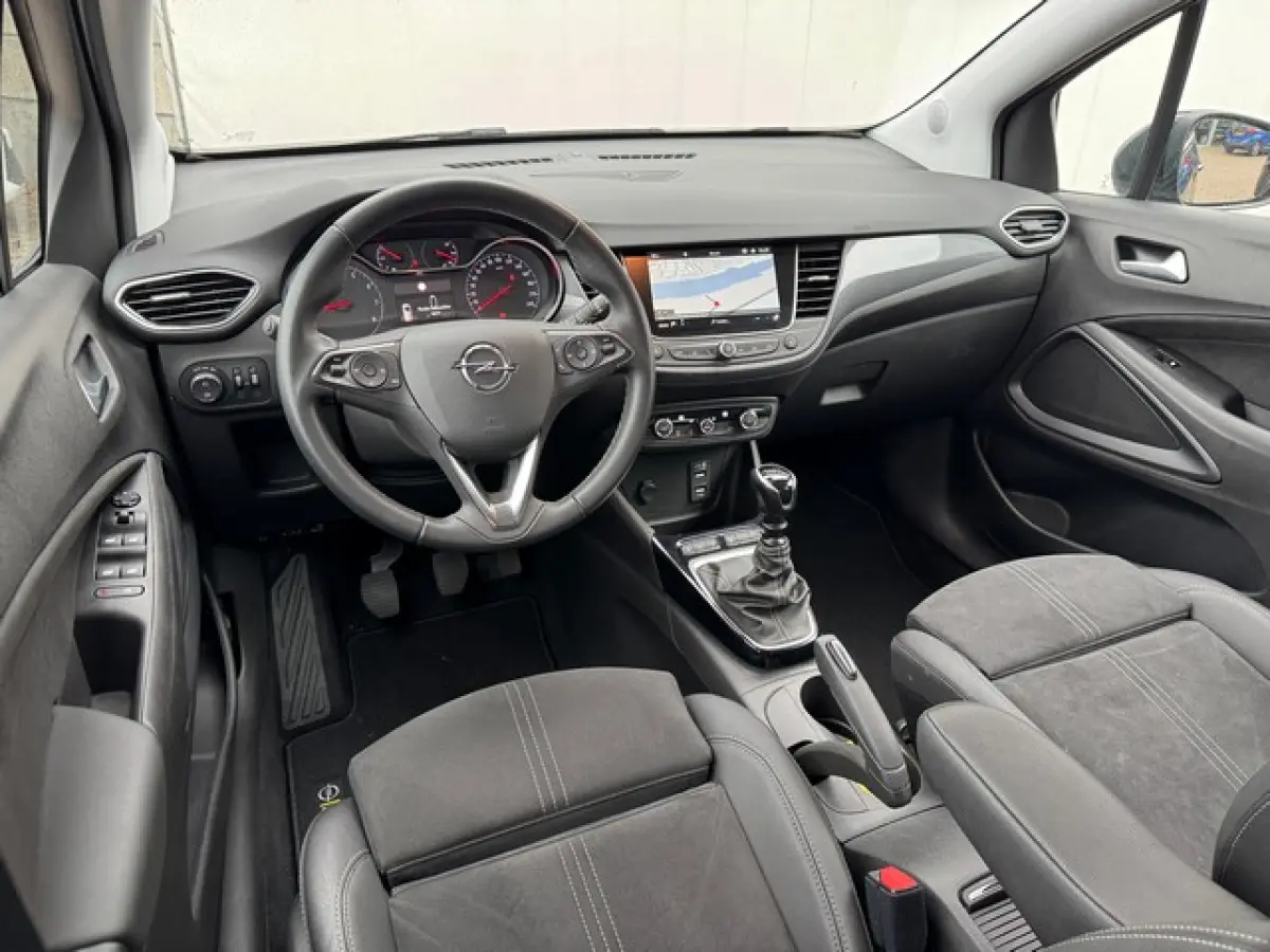 1.2 Turbo Ultimate met Navi/Camera, AGR met Alcantara, 17inch