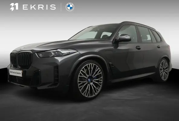 xDrive50e | SoH 100% | M Sportpakket | Panoramadak | Head-Up | Harman Kardon | Stoelventilatie | Stoelverwarming V+A | Carbon interieur | 22'' | Comfortzetels |