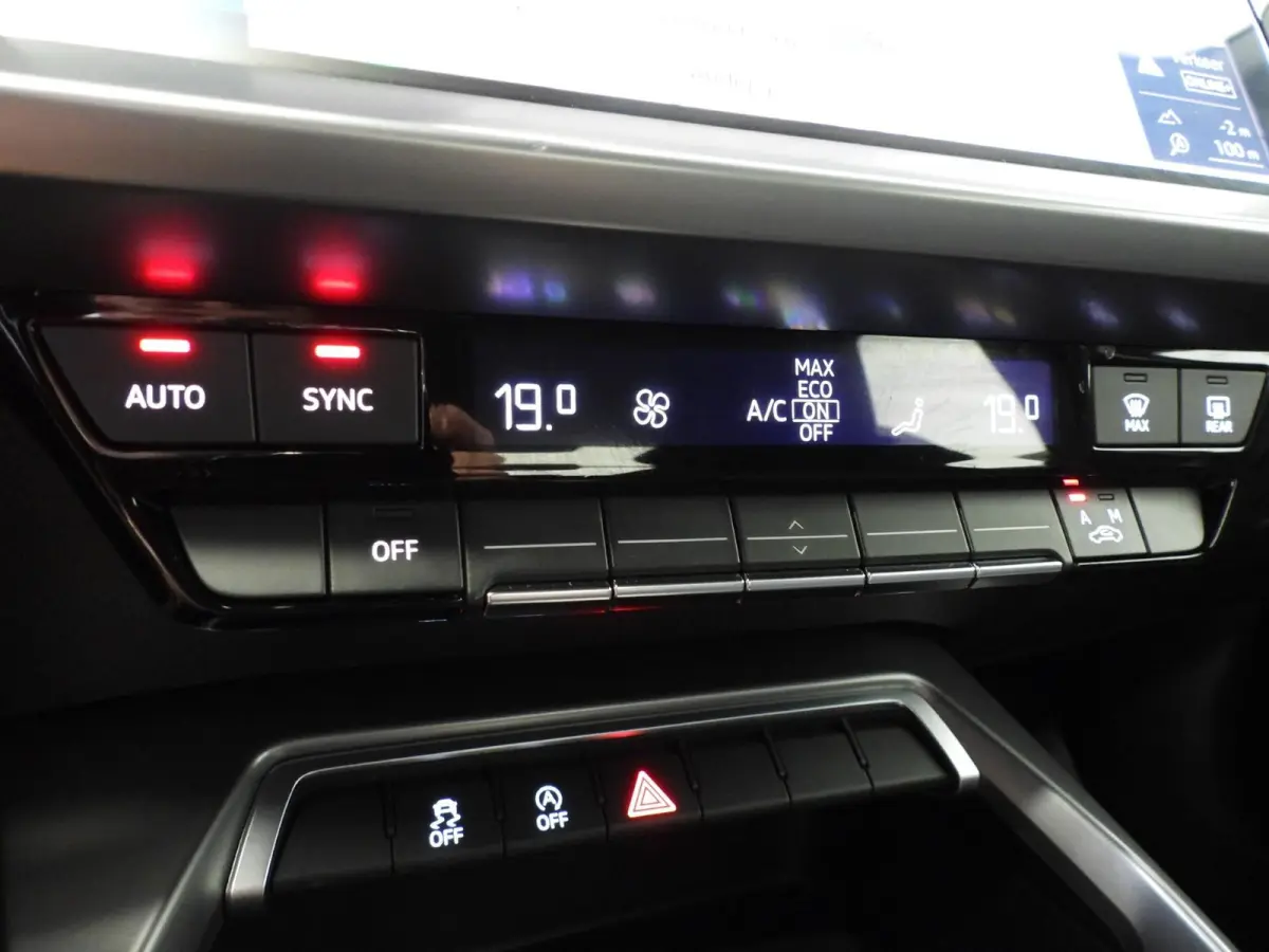 30 TFSI Aut. Advanced Edition NAVI/VIRTUAL/LED/17"LMV!