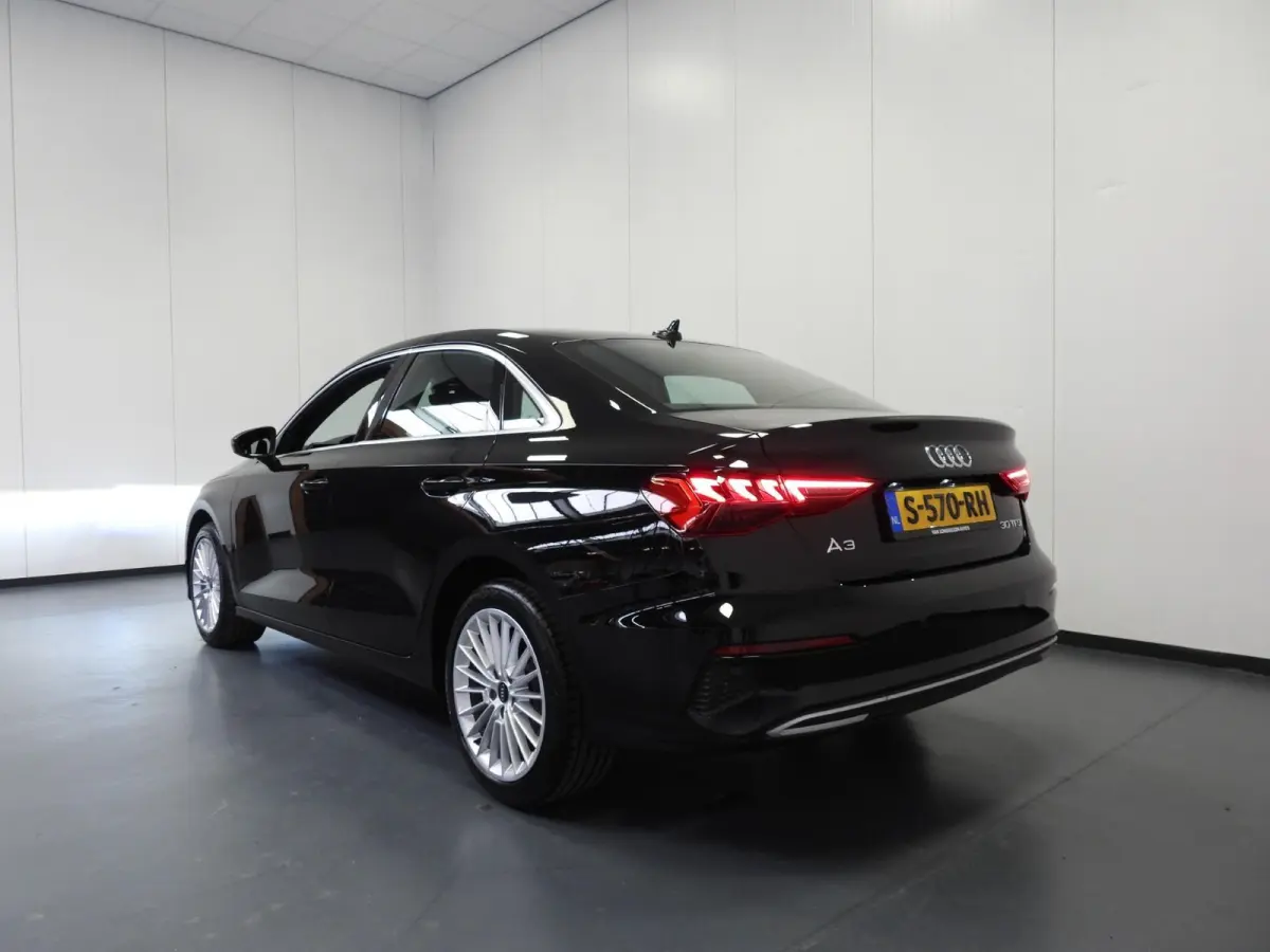 30 TFSI Aut. Advanced Edition NAVI/VIRTUAL/LED/17"LMV!