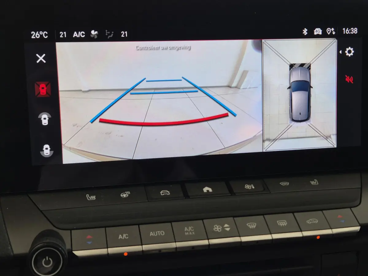 1.2 Turbo Hybrid Ultimate Automaat | Head-up Display | Panoramisch Schuif/Kanteldak | Navigatie | Keyless Entry | AGR Comfortstoelen |