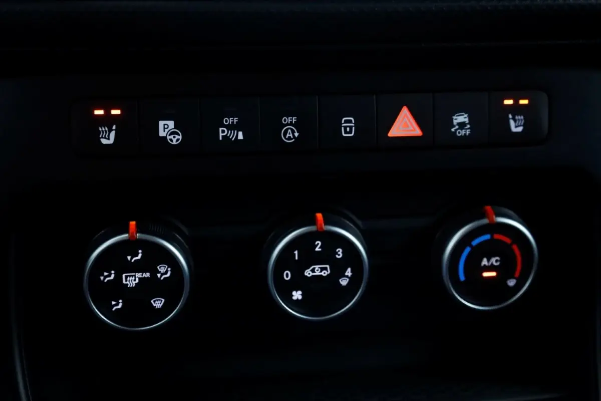 110 CDI L1 Pro LED/Navi/Camera 12-2021