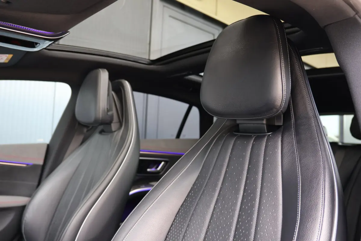 450 4MATIC AMG Line 108 kWh | hyperscreen | head-up | elek. trekhaak | massage stoel(en) | stoelkoeling | 1e eig