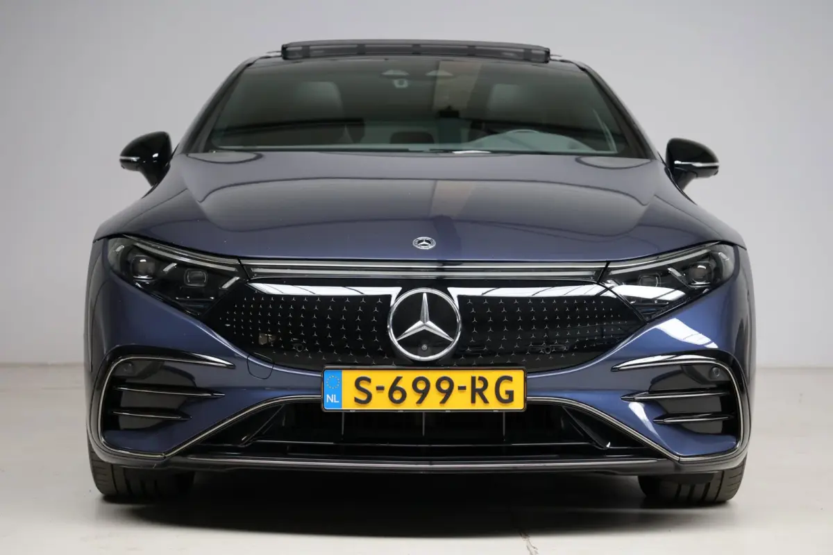 450 4MATIC AMG Line 108 kWh | hyperscreen | head-up | elek. trekhaak | massage stoel(en) | stoelkoeling | 1e eig