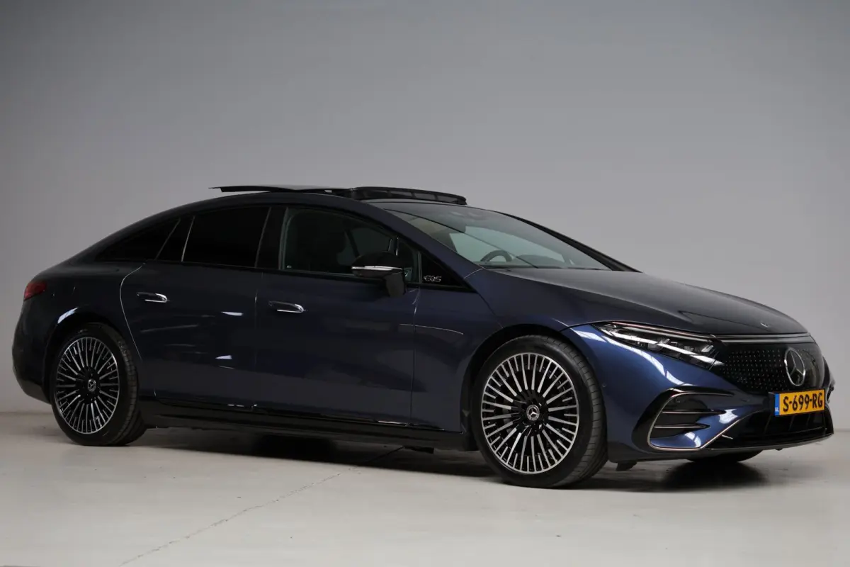 450 4MATIC AMG Line 108 kWh | hyperscreen | head-up | elek. trekhaak | massage stoel(en) | stoelkoeling | 1e eig