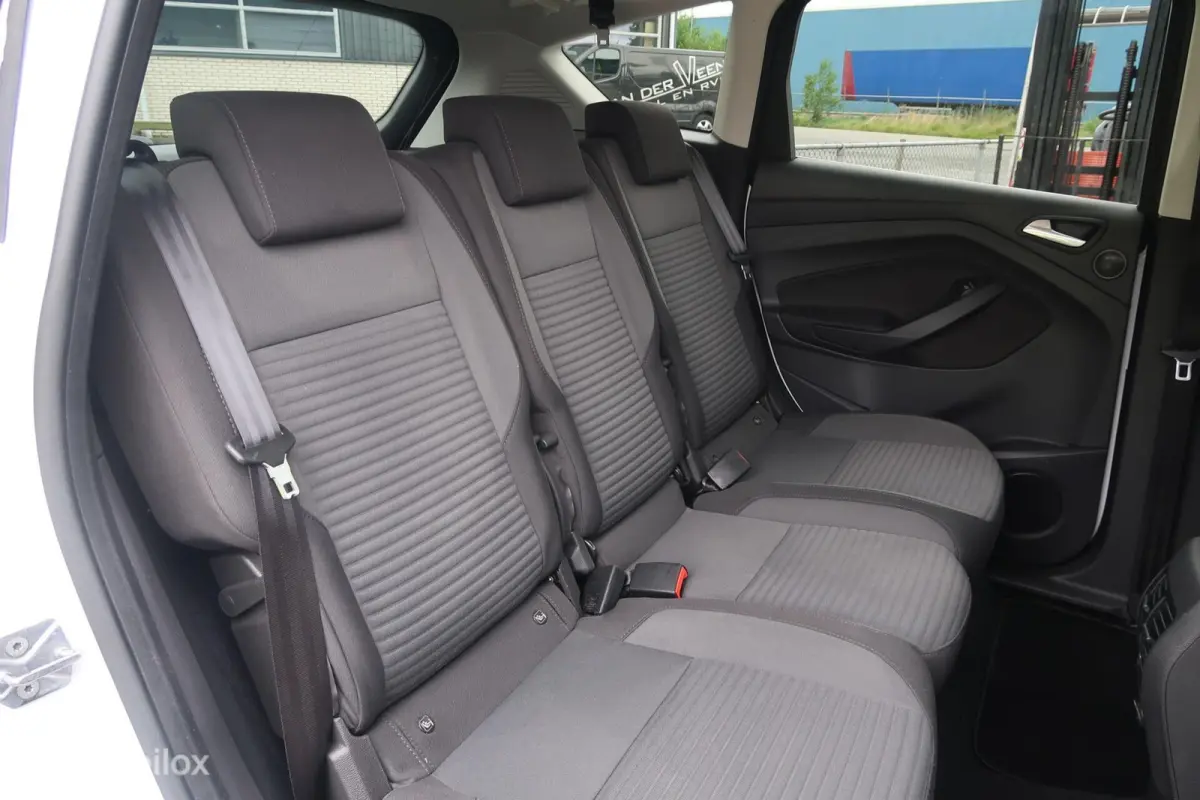 1.0 Titanium CLIMA, STOELVERWARM, CRUISECONTROL