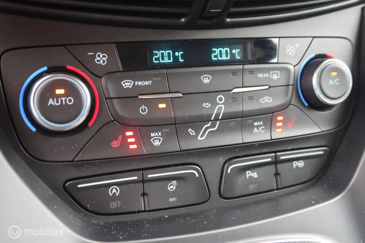 1.0 Titanium CLIMA, STOELVERWARM, CRUISECONTROL