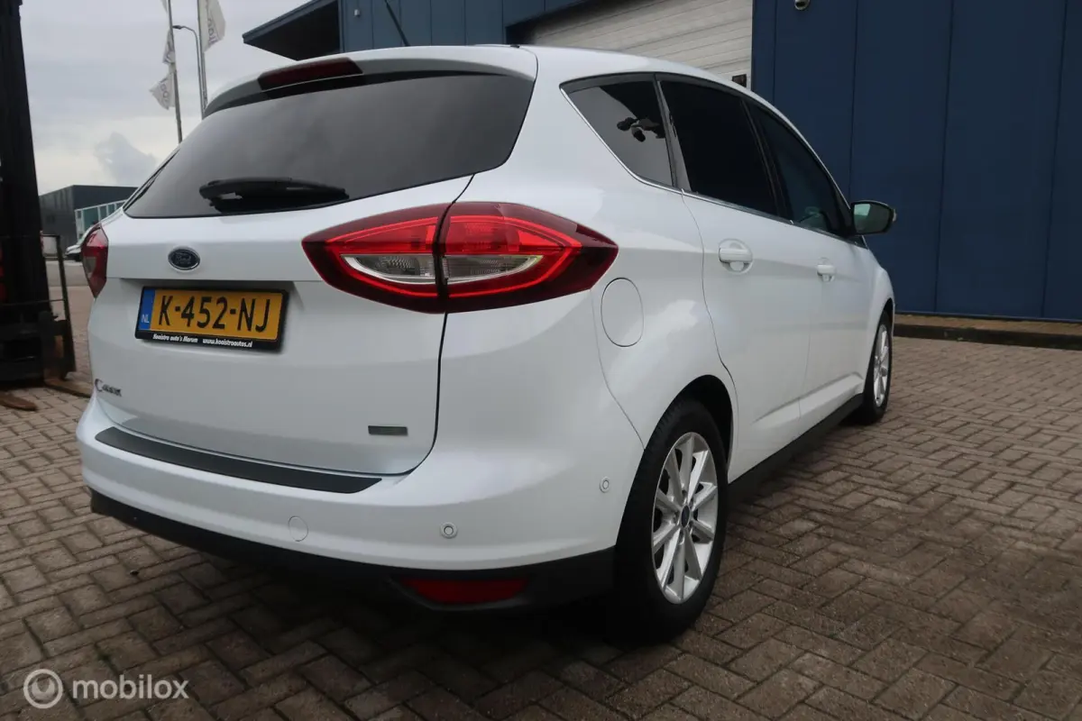 1.0 Titanium CLIMA, STOELVERWARM, CRUISECONTROL