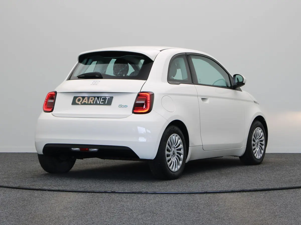 Icon 42 kWh | 320km WLTP | 85KWh Snelladen | Cruise control | Apple Carplay | Android Auto |