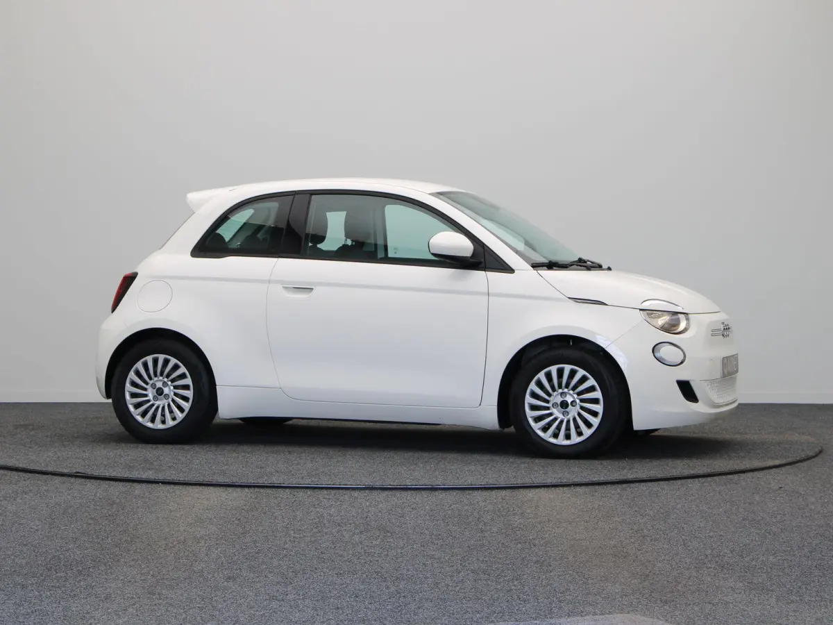 Icon 42 kWh | 320km WLTP | 85KWh Snelladen | Cruise control | Apple Carplay | Android Auto |