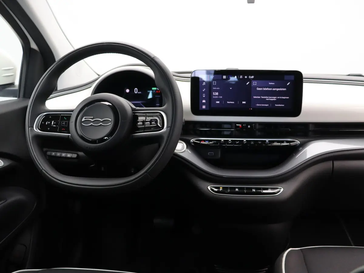 Icon 42 kWh | 320km WLTP | 85KWh Snelladen | Cruise control | Apple Carplay | Android Auto |