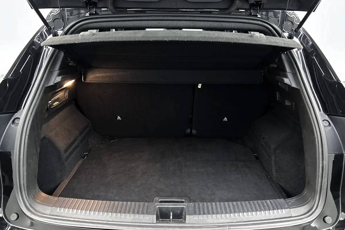 1.2 E-Tech full hybrid 200 techno | Camera | Half lederen bekleding