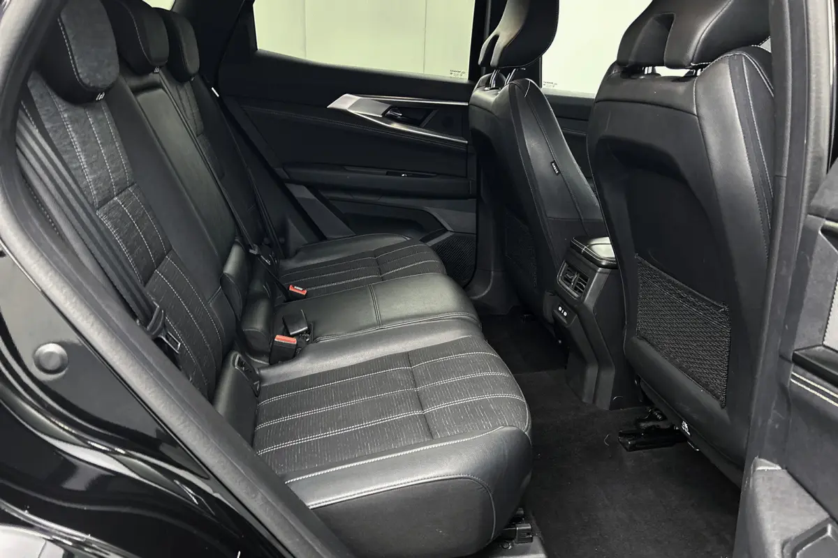 1.2 E-Tech full hybrid 200 techno | Camera | Half lederen bekleding