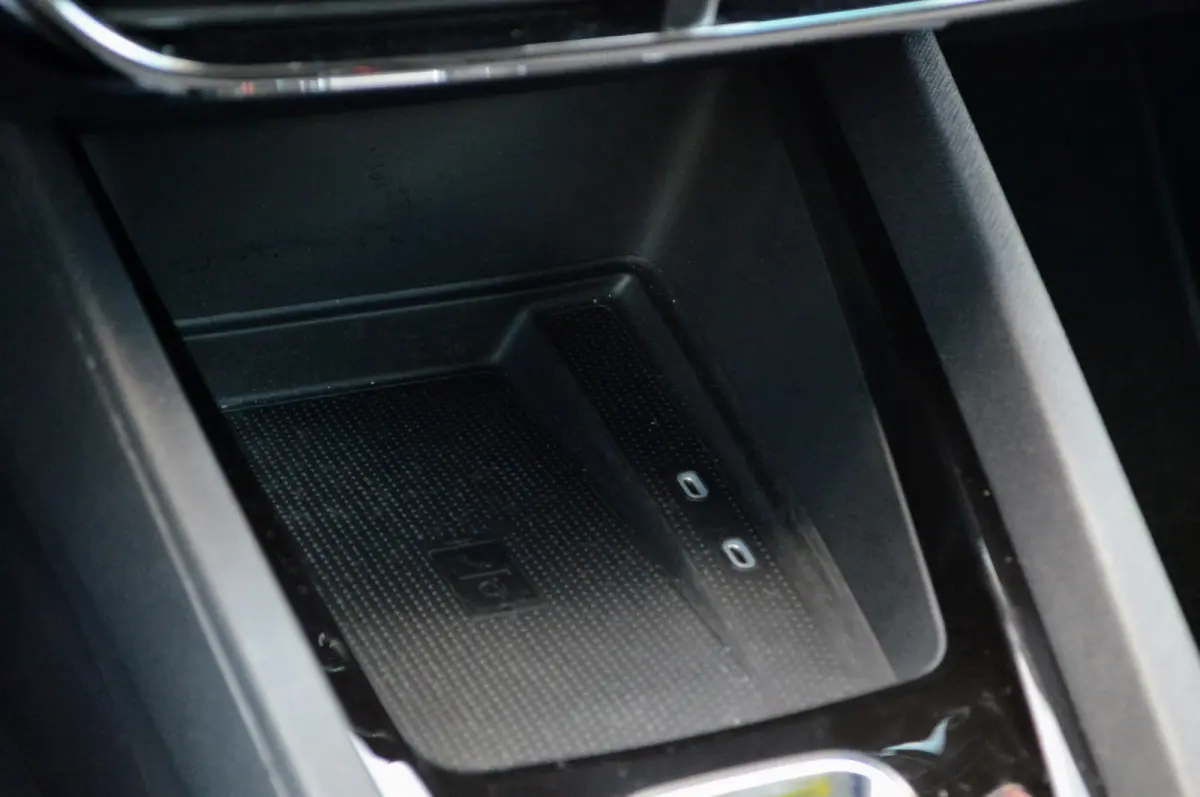 1.0 e-TSI Business Edition Plus