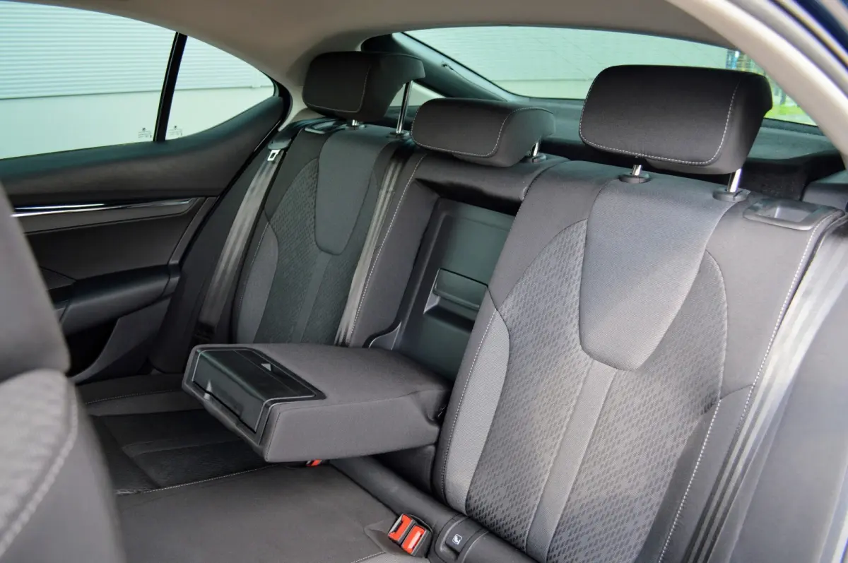 1.0 e-TSI Business Edition Plus