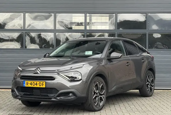 SHINE 50 kWh (88% SOH) I CLIMATE CONTROL I P-CAMERA I LEDEREN BEKLEDING I STOELVERWARMING