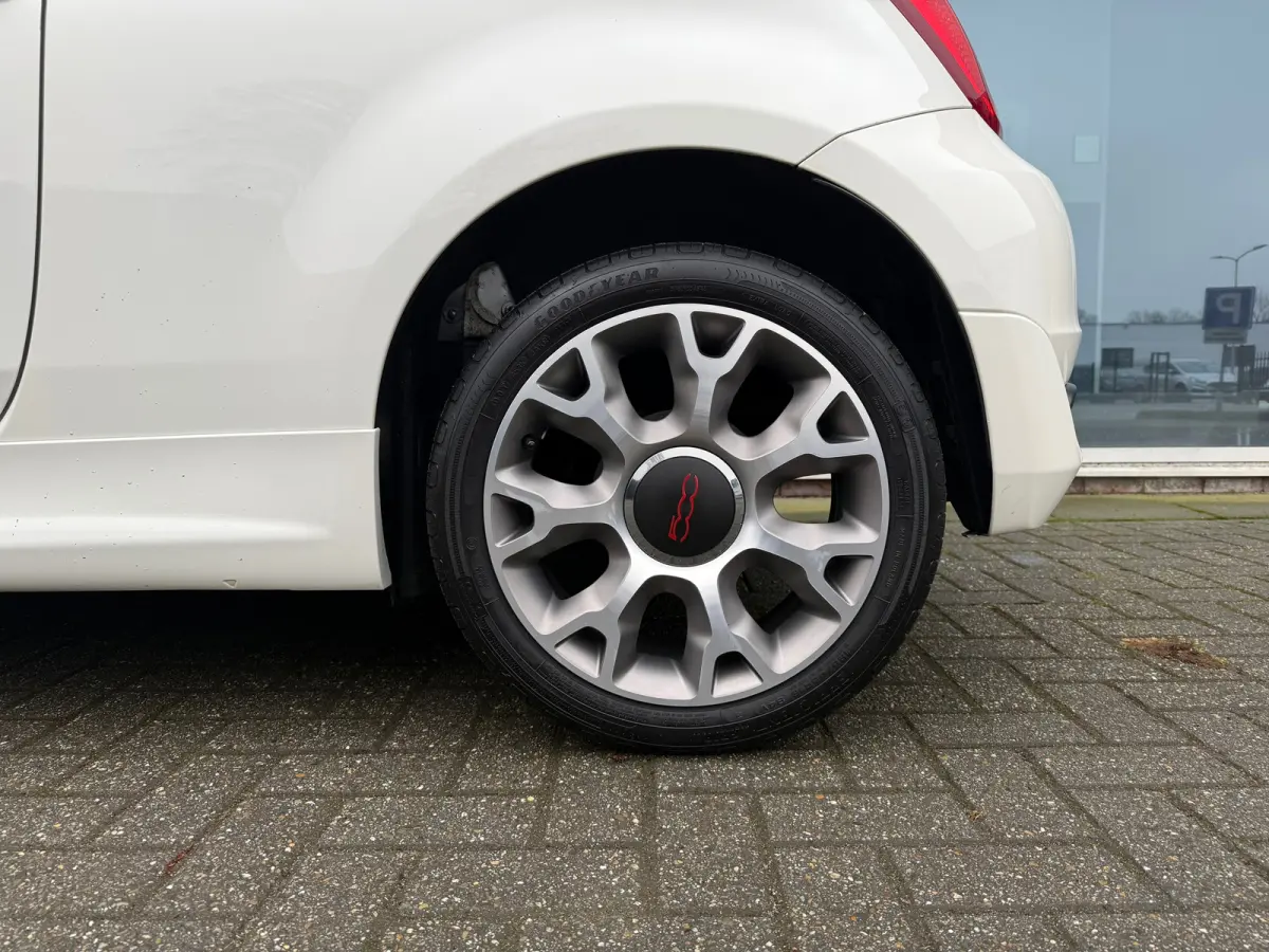 1.0 Hybrid Sport - Navi Apple/Android - Panoramadak - Climate - Org.NL