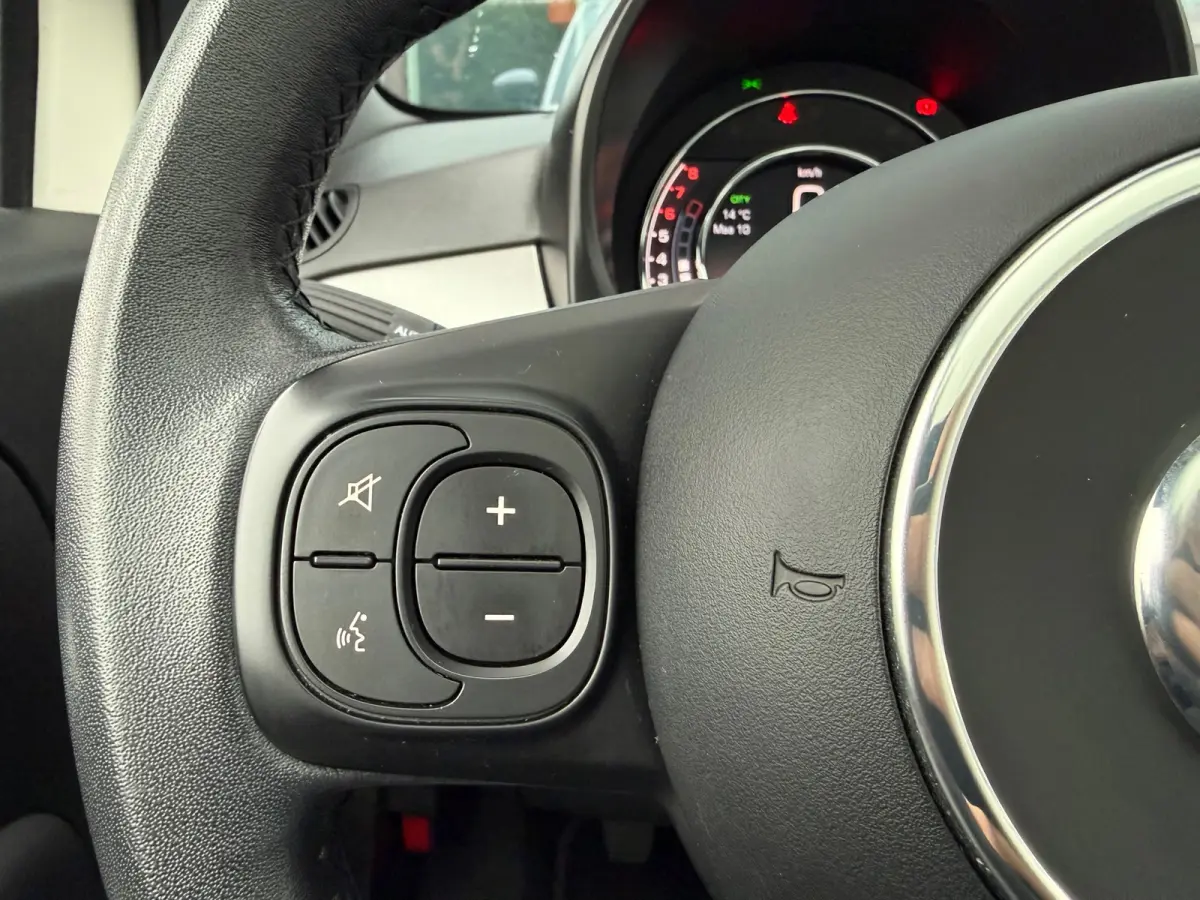 1.0 Hybrid Sport - Navi Apple/Android - Panoramadak - Climate - Org.NL