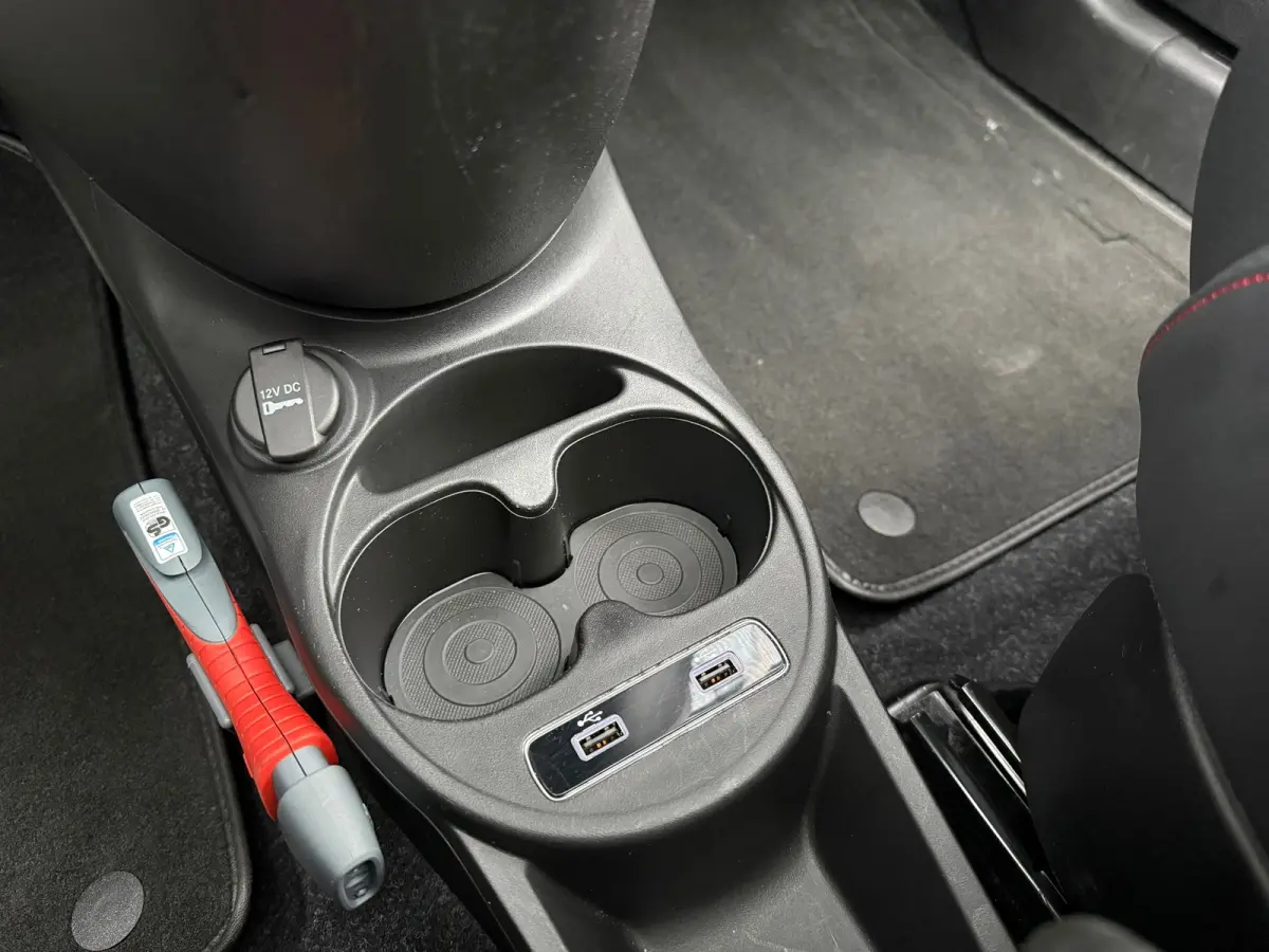 1.0 Hybrid Sport - Navi Apple/Android - Panoramadak - Climate - Org.NL