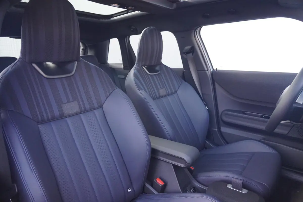 Cooper C Paul Smith Edition | Pakket L | Harman Kardon | Head-Up Display | Stoel & Stuurverwarming | Comfort Access | Panoramadak