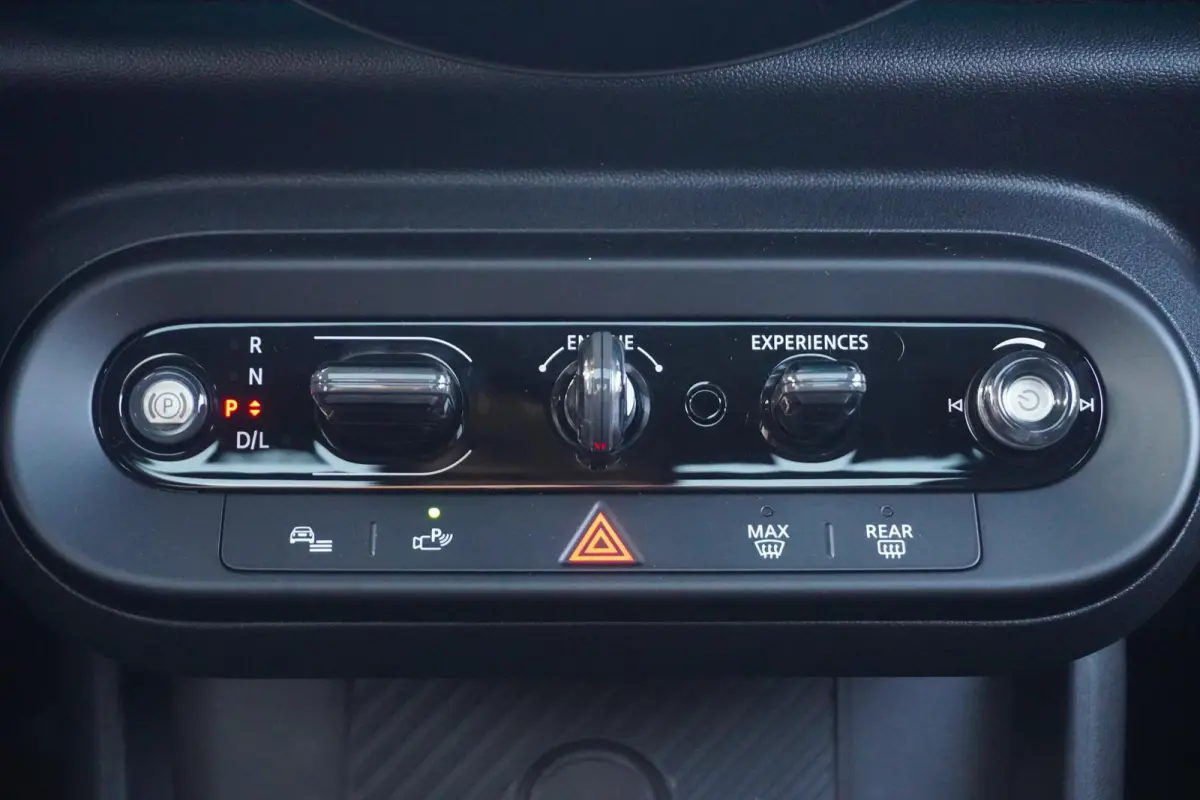 Cooper C Paul Smith Edition | Pakket L | Harman Kardon | Head-Up Display | Stoel & Stuurverwarming | Comfort Access | Panoramadak